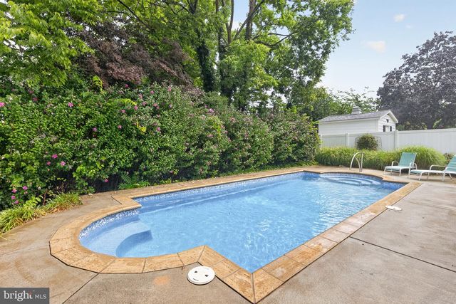 306 MORVEN PARK CT NW, Leesburg, VA 20176