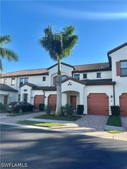 15148 Palmer Lake CIR 202, Naples, FL 34109
