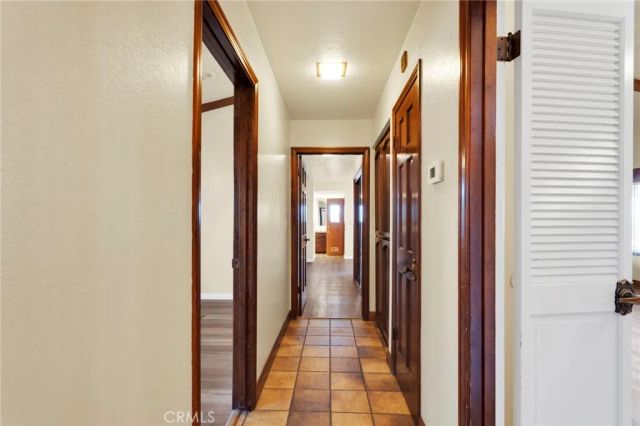 17800 Cresta Blanca Drive, Victorville, CA 92395