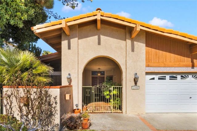 17800 Cresta Blanca Drive, Victorville, CA 92395