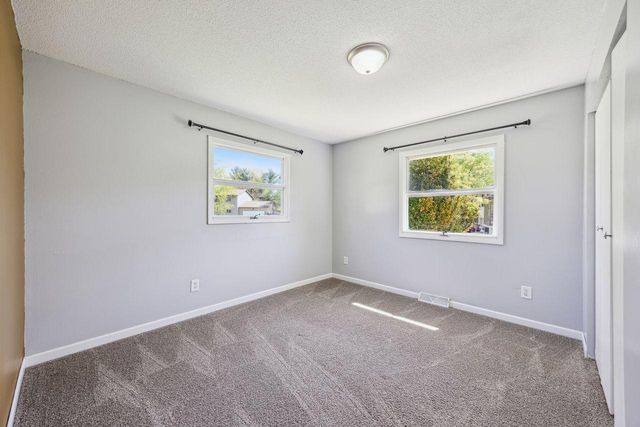 8040 Xenia Avenue N, Brooklyn Park, MN 55443