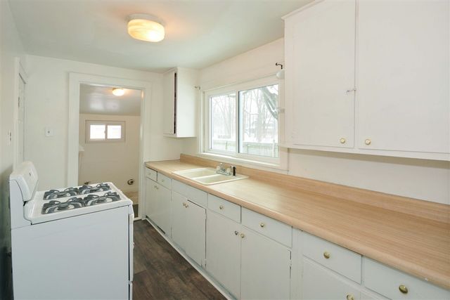 208 Prospect Street, Decatur, MI 49045