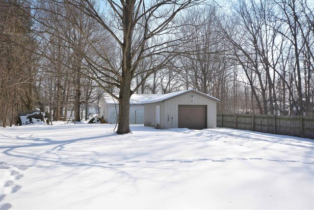 208 Prospect Street, Decatur, MI 49045