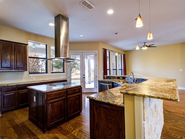 5 Hickory Street, Hickory Creek, TX 75065