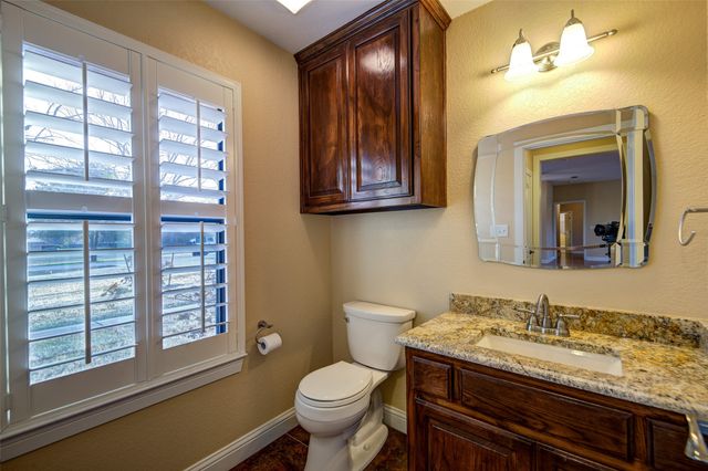 5 Hickory Street, Hickory Creek, TX 75065