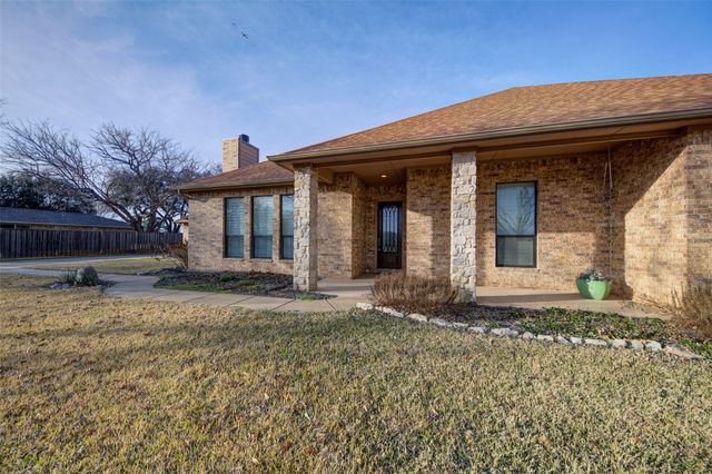 5 Hickory Street, Hickory Creek, TX 75065