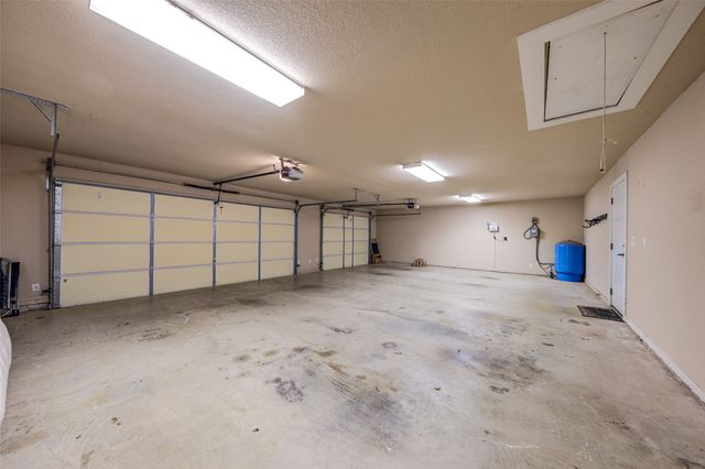 5 Hickory Street, Hickory Creek, TX 75065