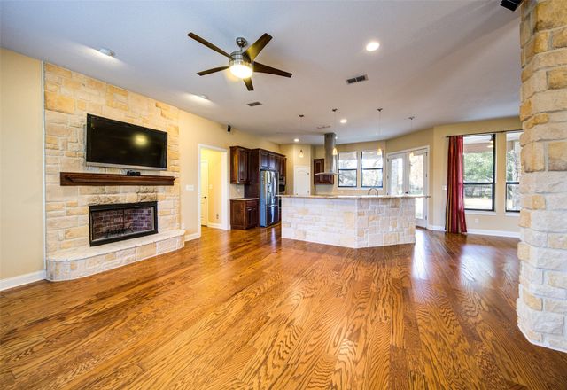 5 Hickory Street, Hickory Creek, TX 75065