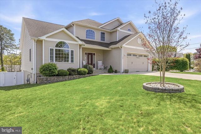 137 MOORING ROAD, Manahawkin, NJ 08050