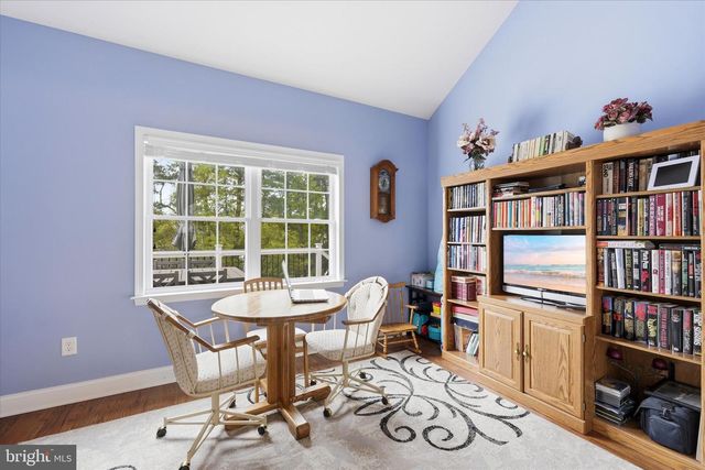 137 MOORING ROAD, Manahawkin, NJ 08050