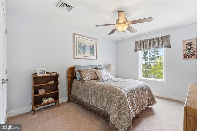 137 MOORING ROAD, Manahawkin, NJ 08050
