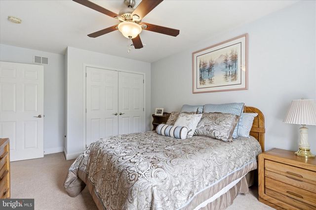 137 MOORING ROAD, Manahawkin, NJ 08050