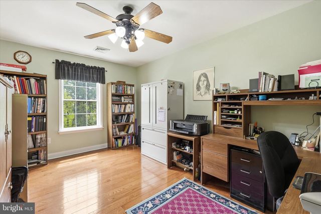137 MOORING ROAD, Manahawkin, NJ 08050