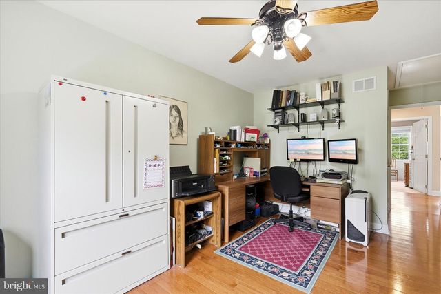 137 MOORING ROAD, Manahawkin, NJ 08050