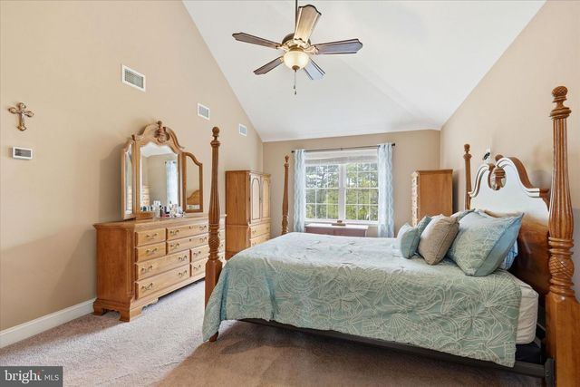 137 MOORING ROAD, Manahawkin, NJ 08050