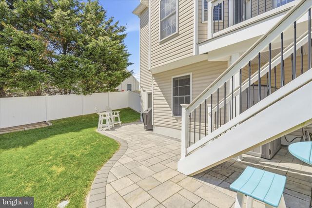137 MOORING ROAD, Manahawkin, NJ 08050