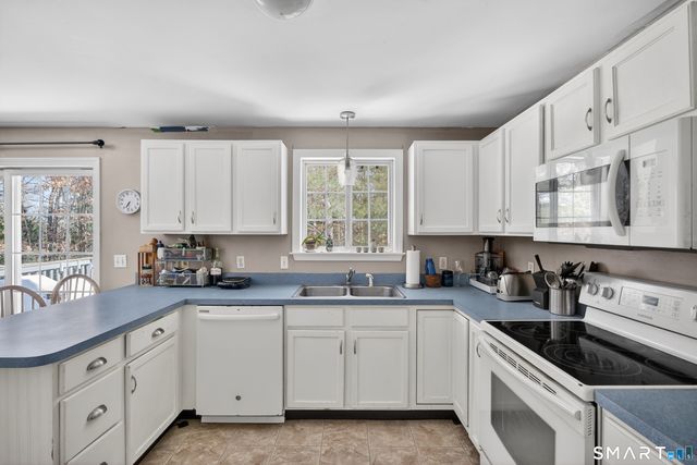 6 Skyline Drive 6, Windham, CT 06256