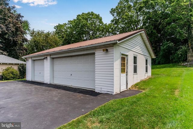 212 CLARK ST, Lemoyne, PA 17043