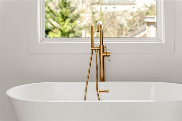 286 Sisson NE Avenue, Atlanta, GA 30317