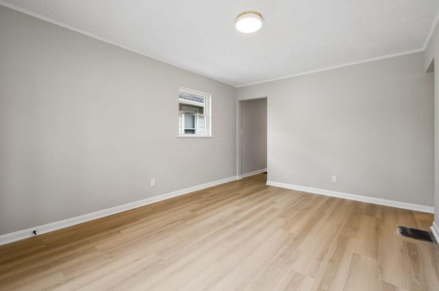 1225 Aberdeen Avenue, Columbus, OH 43211