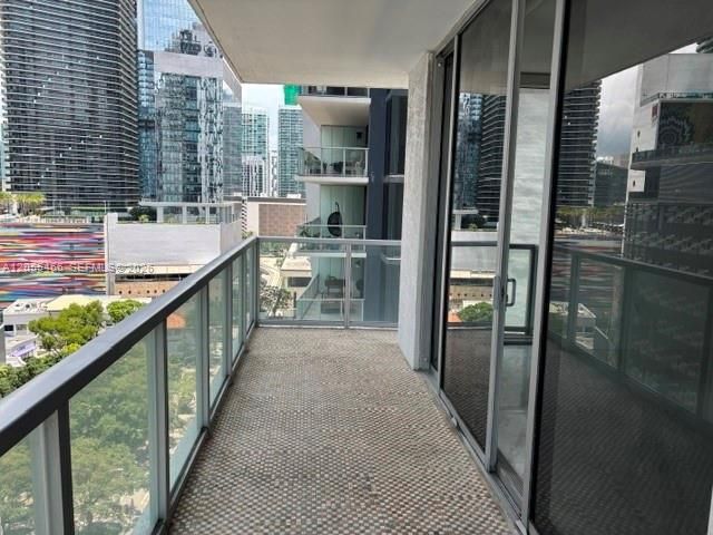 1050 Brickell Avenue 1520, Miami, FL 33131