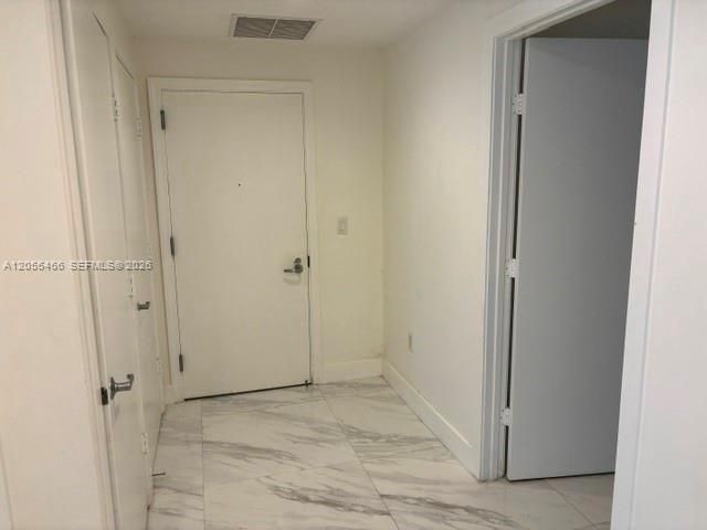 1050 Brickell Avenue 1520, Miami, FL 33131