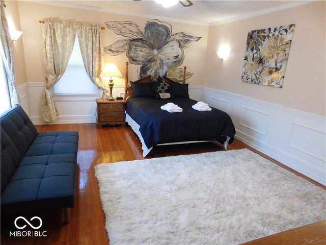 909 E 38th Street, Indianapolis, IN 46205