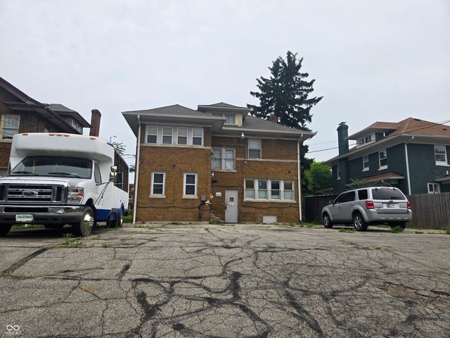 909 E 38th Street, Indianapolis, IN 46205