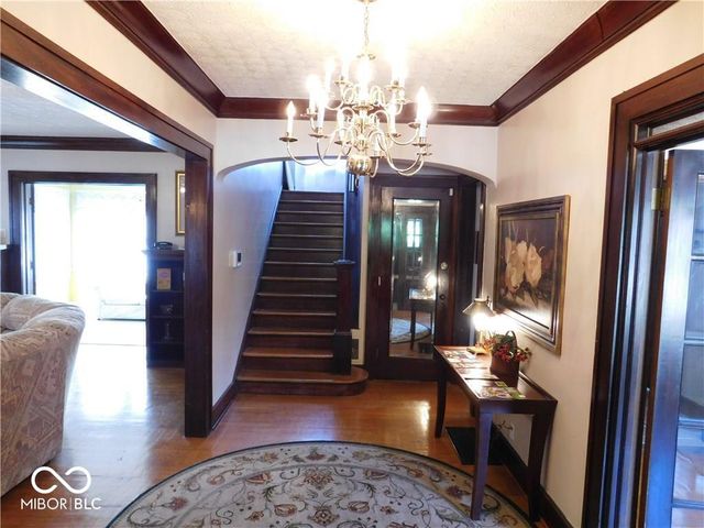909 E 38th Street, Indianapolis, IN 46205