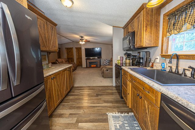 55 Prosperity Road, Urbana, MO 65767