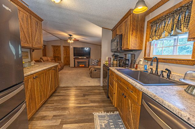 55 Prosperity Road, Urbana, MO 65767