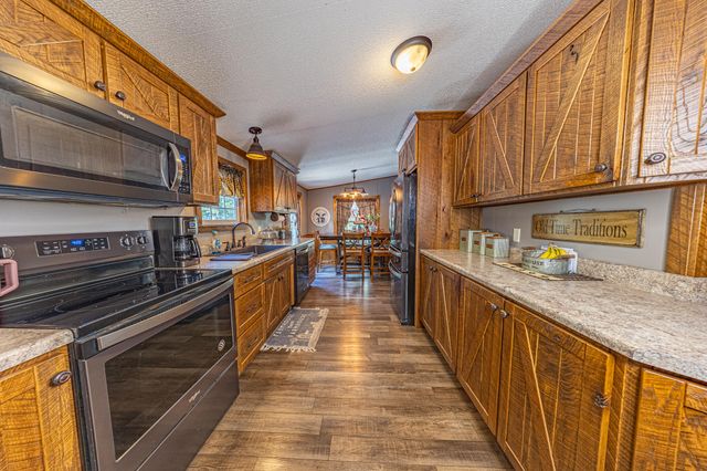 55 Prosperity Road, Urbana, MO 65767