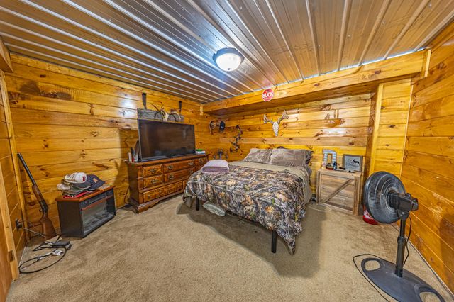 55 Prosperity Road, Urbana, MO 65767
