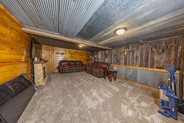 55 Prosperity Road, Urbana, MO 65767