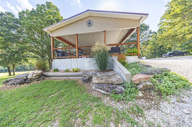55 Prosperity Road, Urbana, MO 65767