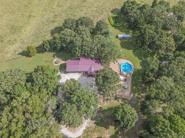 55 Prosperity Road, Urbana, MO 65767