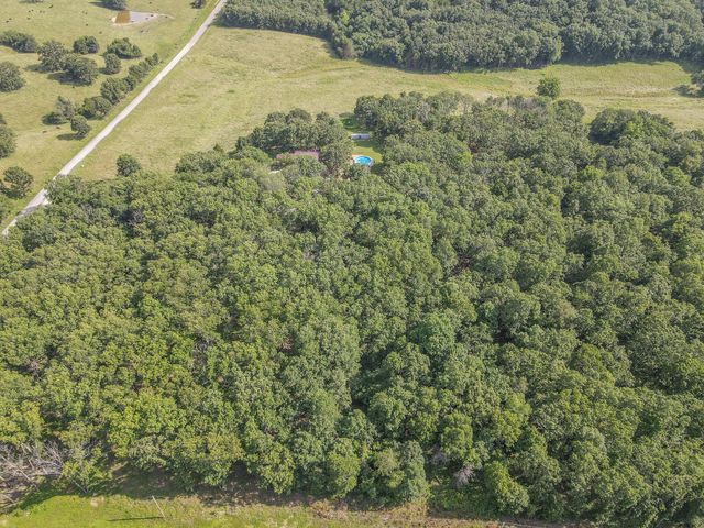 55 Prosperity Road, Urbana, MO 65767