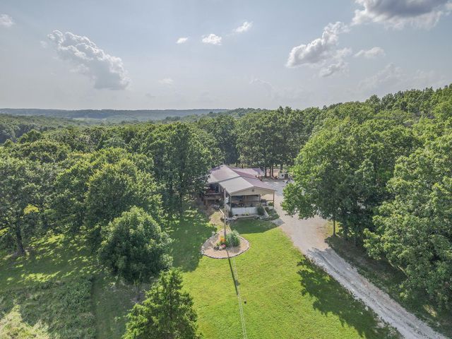 55 Prosperity Road, Urbana, MO 65767