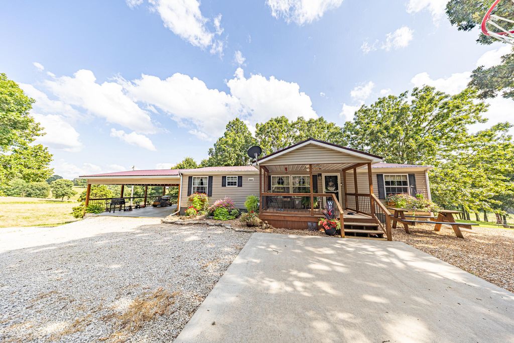 55 Prosperity Road, Urbana, MO 65767