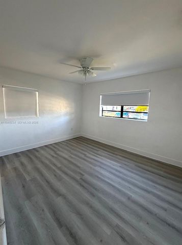 9900 Dominican Dr, Cutler Bay, FL 33189