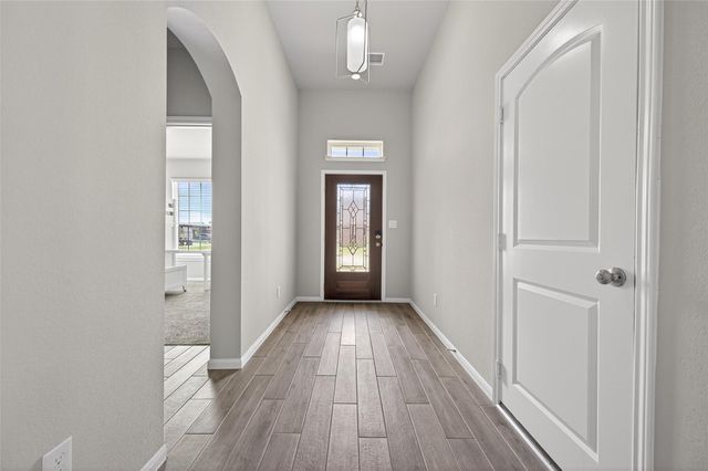 11676 Whirlaway Drive, Willis, TX 77318