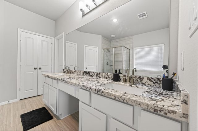 11676 Whirlaway Drive, Willis, TX 77318