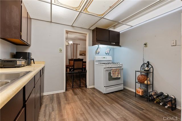 2623 Obama Boulevard, Los Angeles, CA 90018