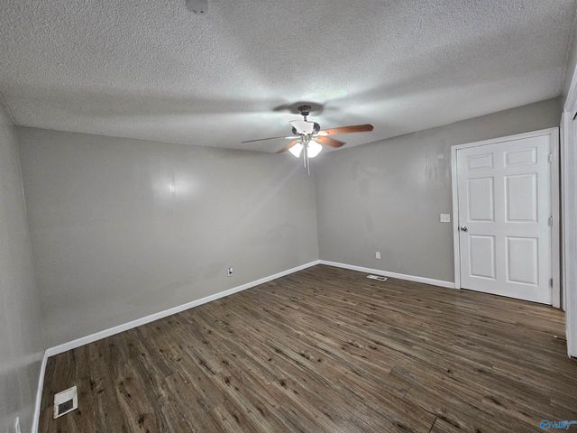 1275 Gravel Ridge Road, Somerville, AL 35670