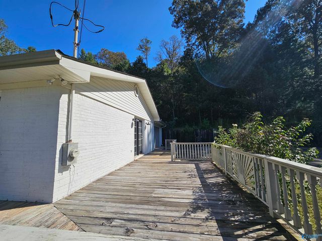 1275 Gravel Ridge Road, Somerville, AL 35670