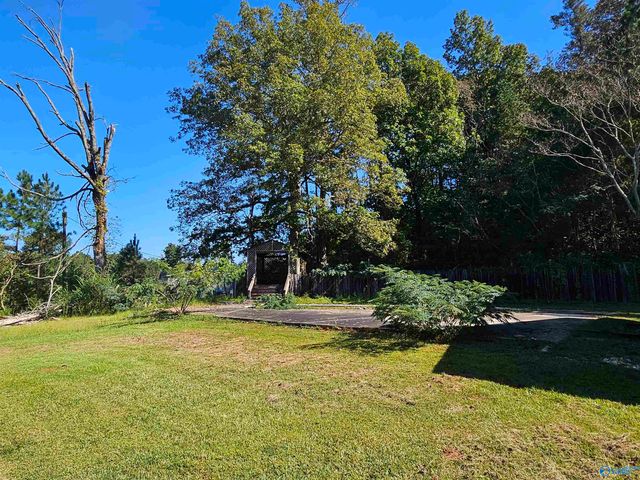 1275 Gravel Ridge Road, Somerville, AL 35670