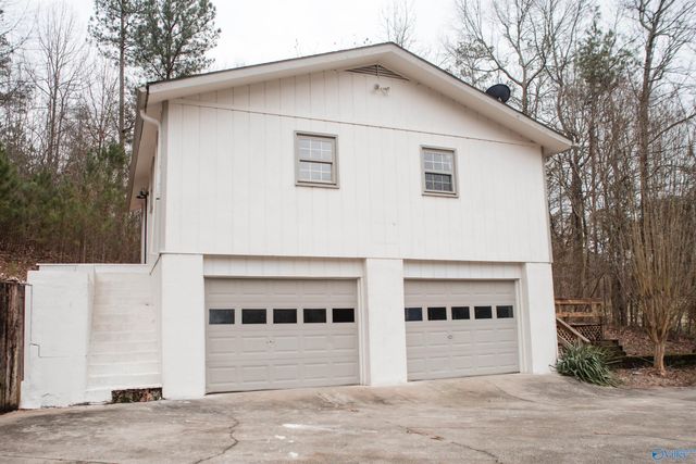 1275 Gravel Ridge Road, Somerville, AL 35670