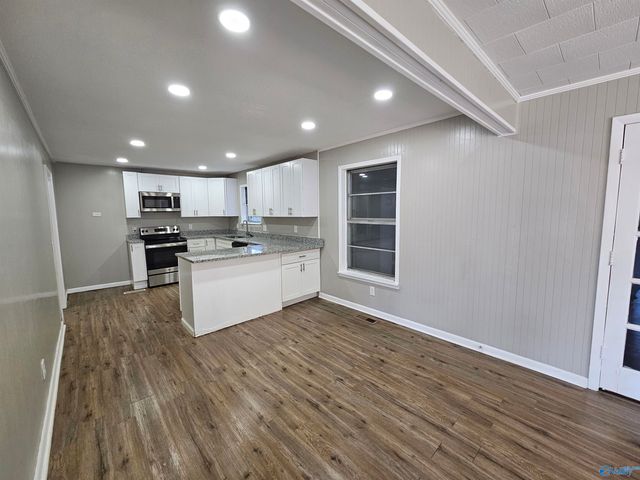 1275 Gravel Ridge Road, Somerville, AL 35670