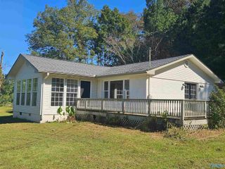 1275 Gravel Ridge Road, Somerville, AL 35670