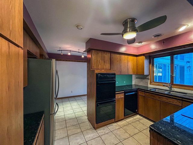 24920 73rd STREET, Salem, WI 53168